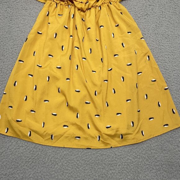 Everly Sleeveless Mini Dress Womens Small Yellow Penguin Print Flowy Tiered - Picture 12 of 15